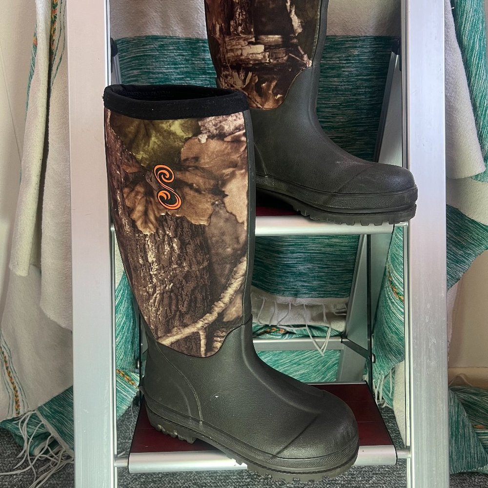 Women's Camo Neoprene SHE Brand Steel Shank work boots US8 UK6 EU39